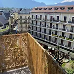 Appartement Refait à Neuf En Hypercentre Avec Balcon