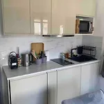 Refait à Neuf En Hypercentre Avec Balcon * Aix-les-Bains
